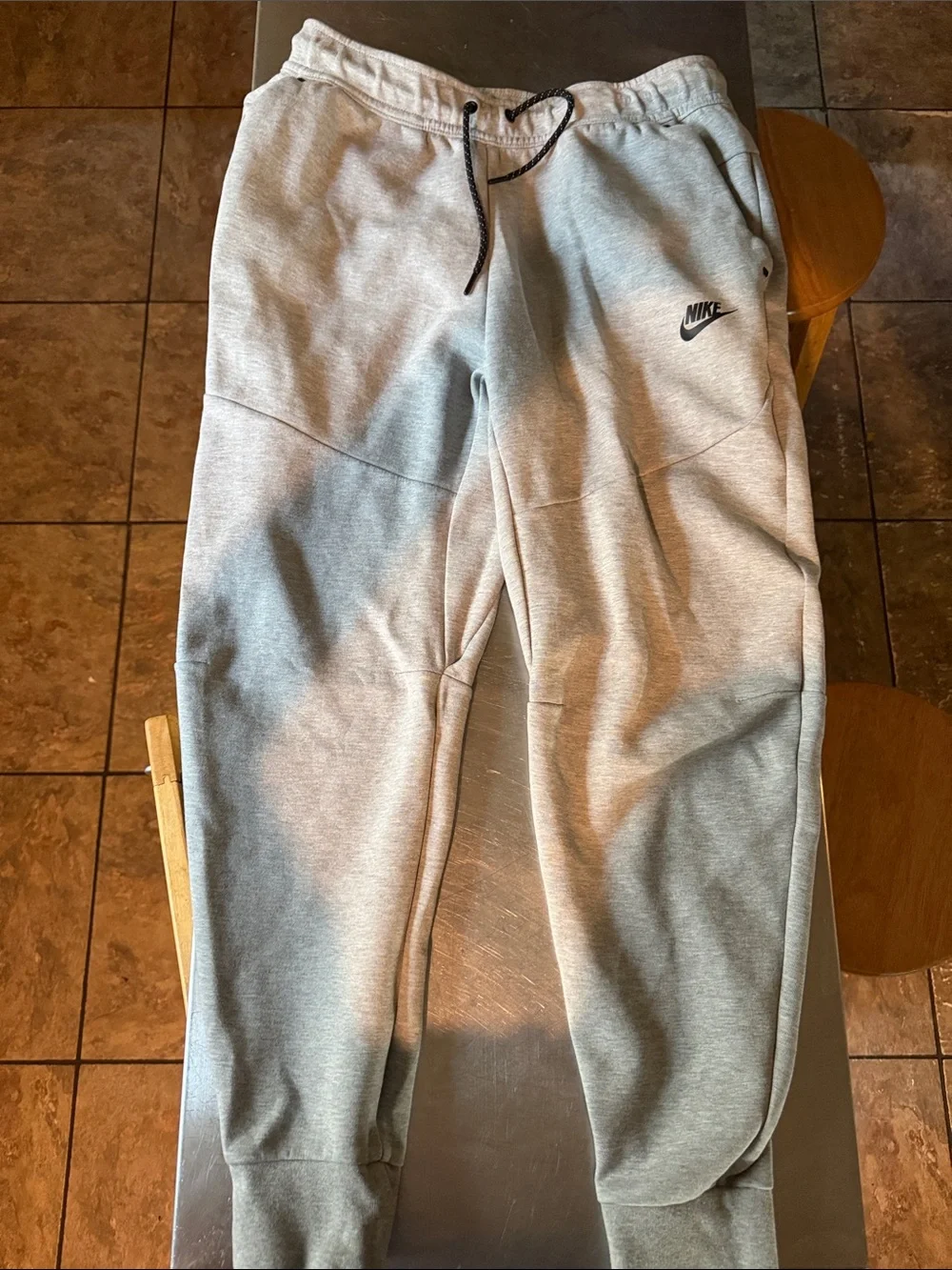 Nike Light Gray Full-Zip Hooded Sweatshirt with Black Trim